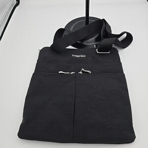 Baggallini Horizon Washable Crossbody Great For Travel